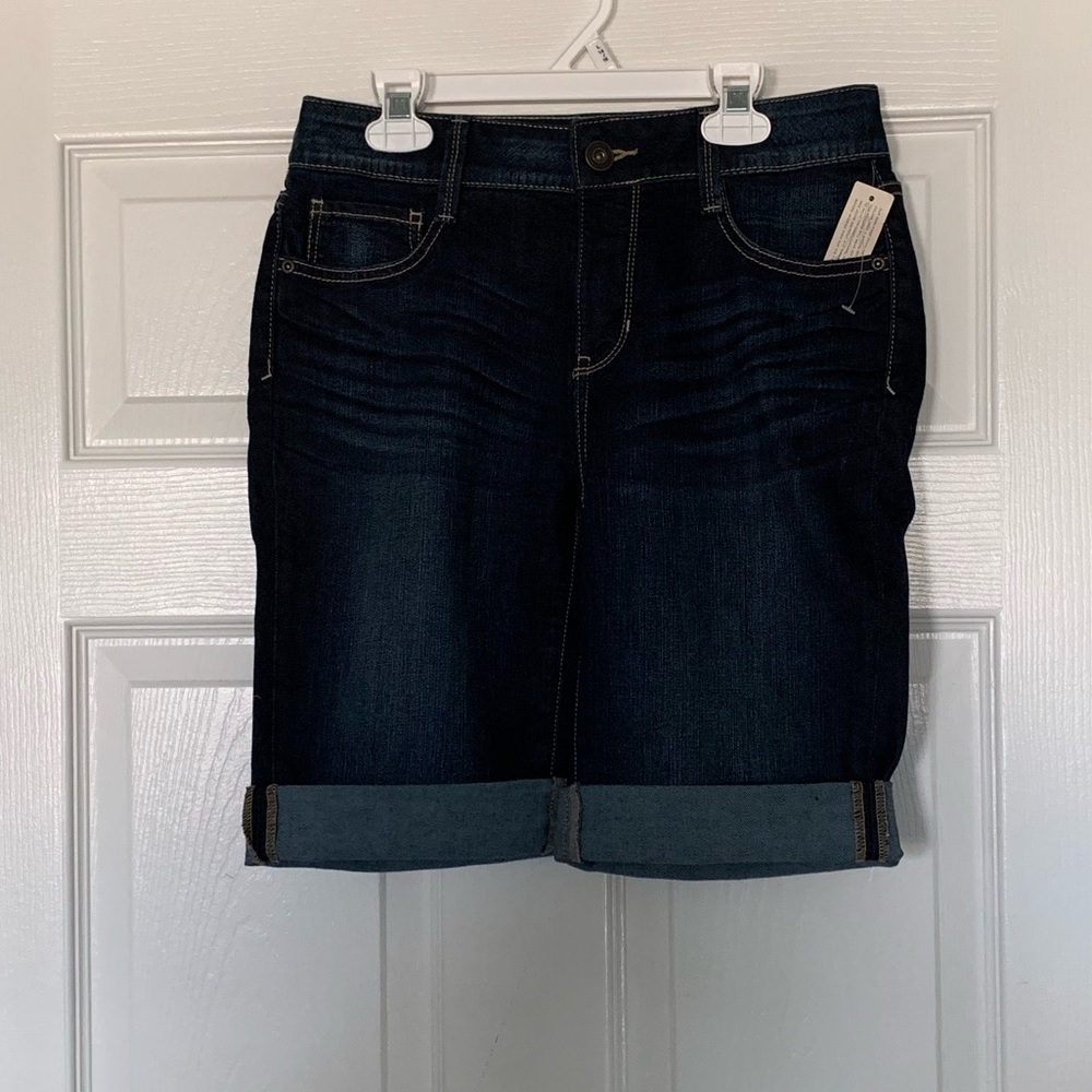 Size 4 st johns bay jean shorts NWT